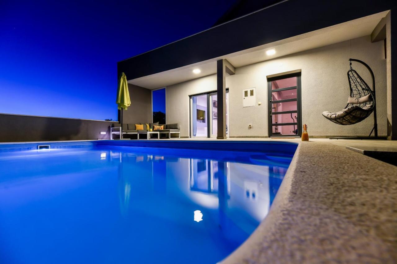 Luxurious Villa Natali Pridraga Ngoại thất bức ảnh
