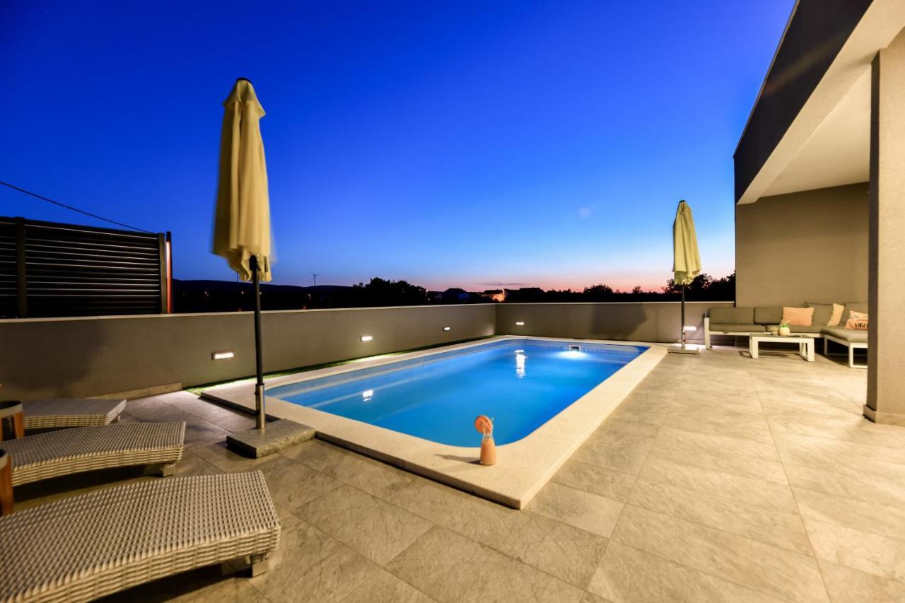 Luxurious Villa Natali Pridraga Ngoại thất bức ảnh
