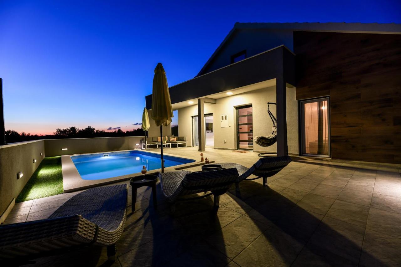 Luxurious Villa Natali Pridraga Ngoại thất bức ảnh
